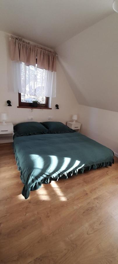 Apartamenty Emzetka بوبيروفو المظهر الخارجي الصورة